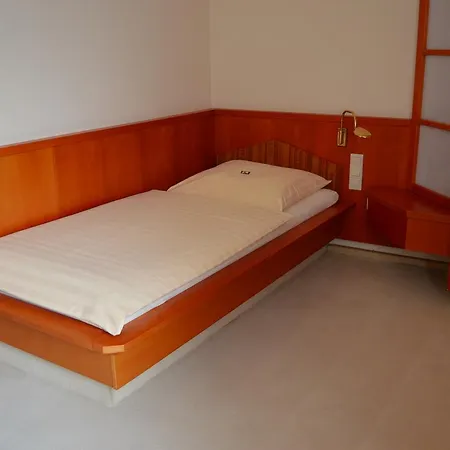 מלון Stadt Jessen